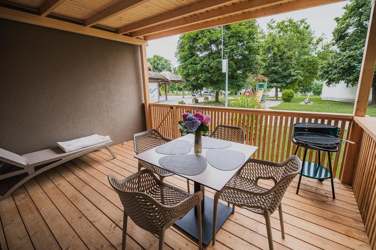 Premium Mobile Homes With Thermal Riviera Tickets Чатеж-об-Сави Экстерьер фото